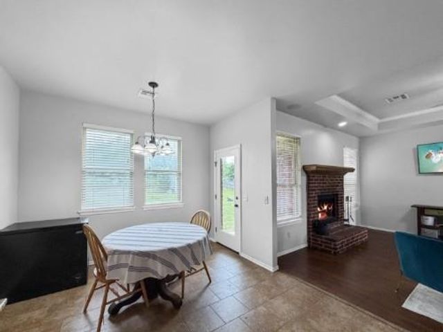 902 Lost Oak Drive, Guthrie, OK 73044