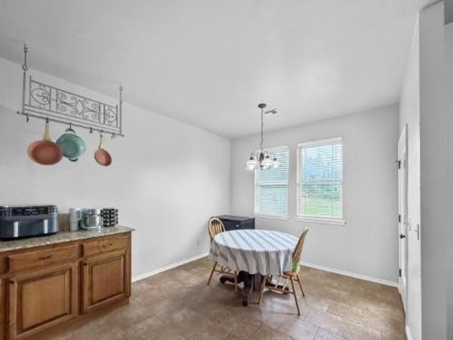 902 Lost Oak Drive, Guthrie, OK 73044
