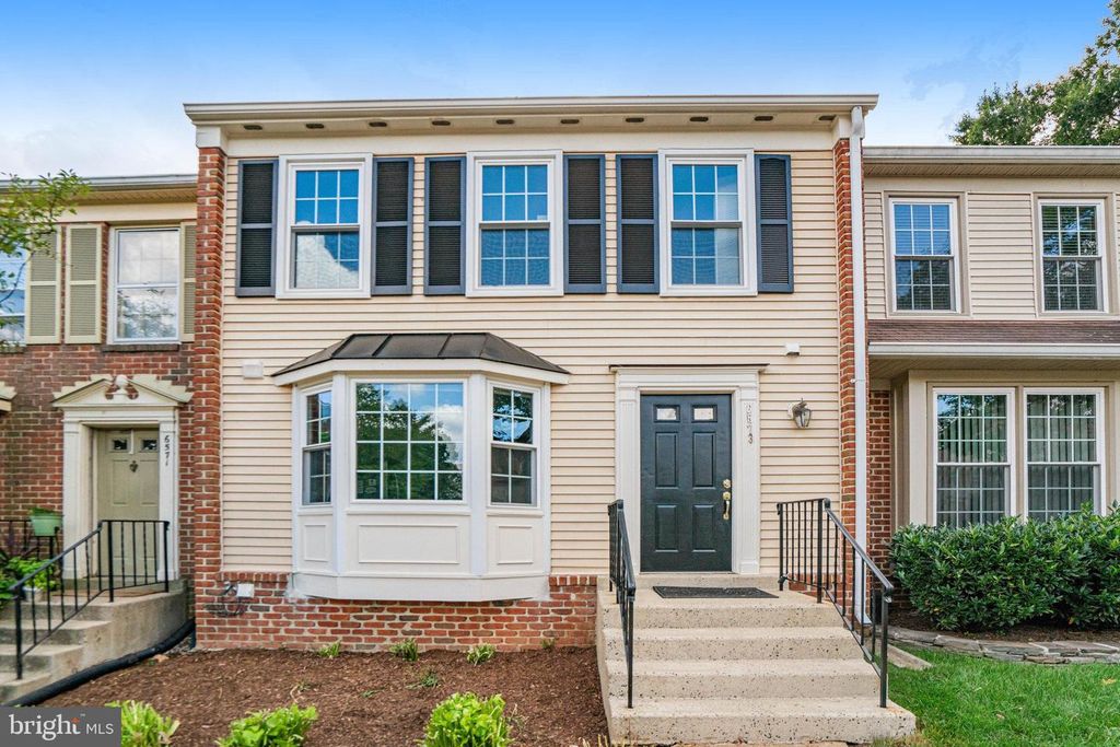 6573 SAND WEDGE CT, Alexandria, VA 22312