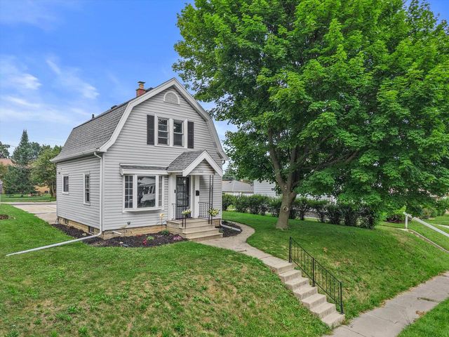 1824 Missouri AVENUE, South Milwaukee, WI 53172
