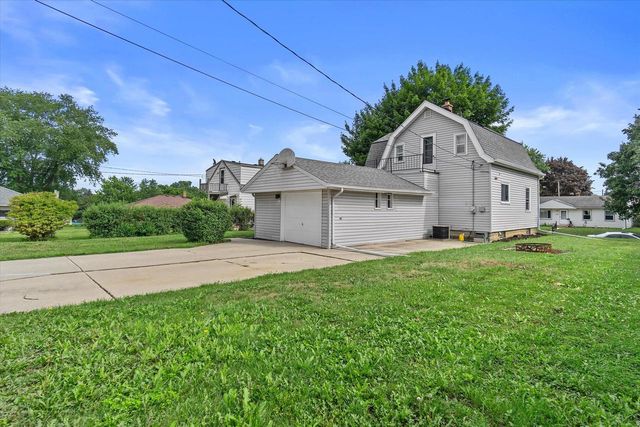 1824 Missouri AVENUE, South Milwaukee, WI 53172