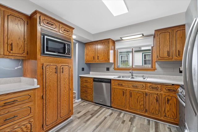 1824 Missouri AVENUE, South Milwaukee, WI 53172