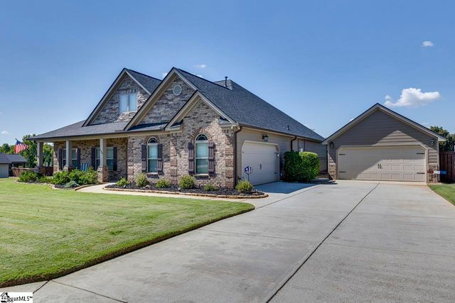 198 Harbrooke Circle, Greer, SC 29651