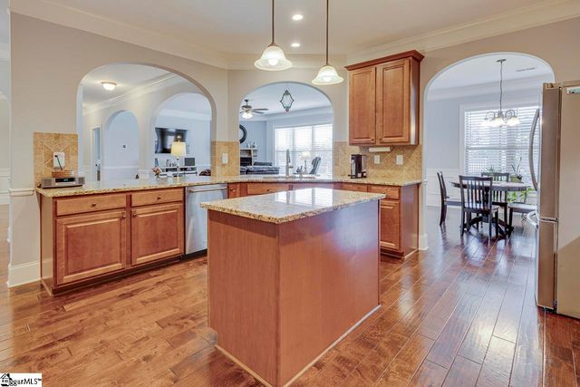 198 Harbrooke Circle, Greer, SC 29651