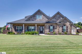 198 Harbrooke Circle, Greer, SC 29651
