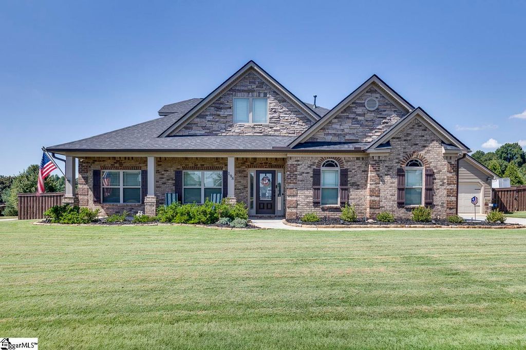 198 Harbrooke Circle, Greer, SC 29651