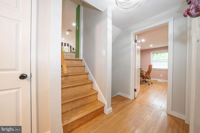 675 WALLACE DR, Wayne, PA 19087