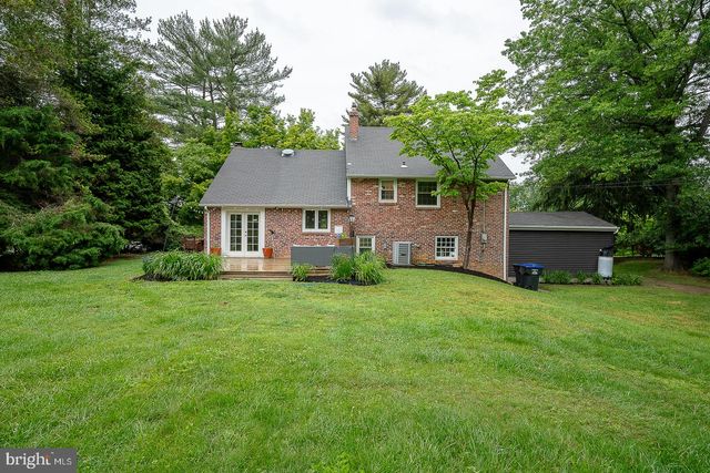 675 WALLACE DR, Wayne, PA 19087