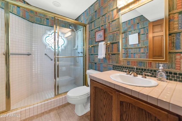 2626 E ARIZONA BILTMORE Circle 32, Phoenix, AZ 85016