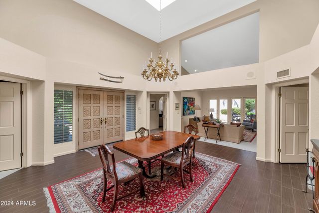 2626 E ARIZONA BILTMORE Circle 32, Phoenix, AZ 85016