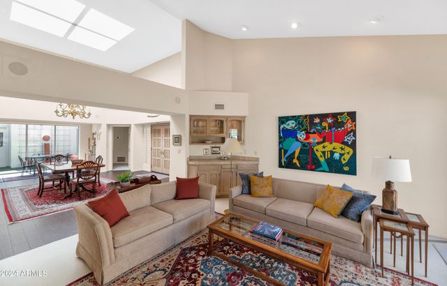 2626 E ARIZONA BILTMORE Circle 32, Phoenix, AZ 85016