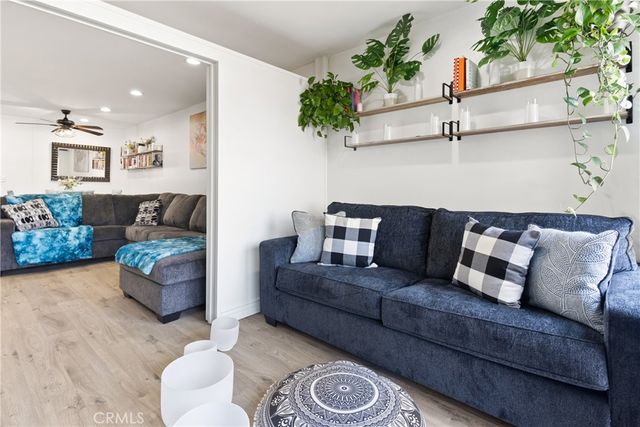 7740 Redlands, Playa Del Rey, CA 90293