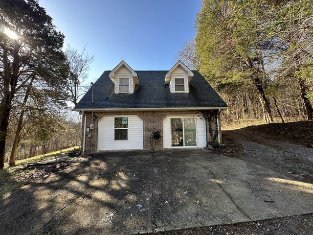 4036 Vernon Creek Rd, Cunningham, TN 37052