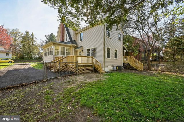 246 BRIAR HILL LN, Woodbury, NJ 08096