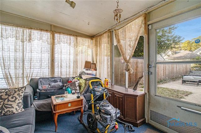 570 Orchard Street, Toledo, OH 43609