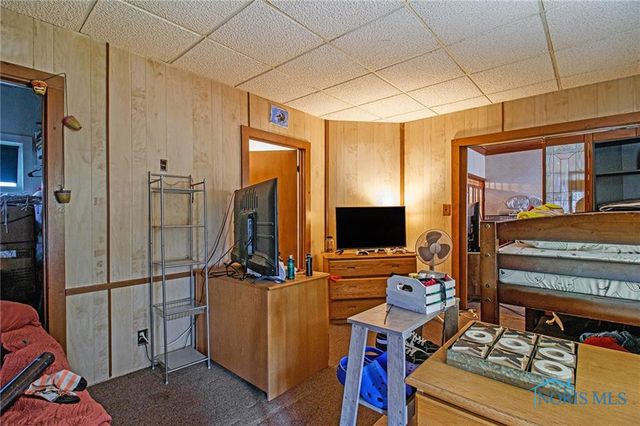 570 Orchard Street, Toledo, OH 43609