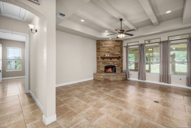 1208 Decanter Dr., New Braunfels, TX 78132