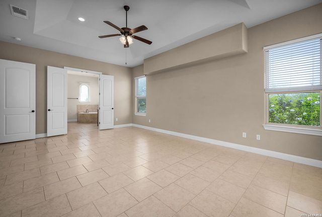 1208 Decanter Dr., New Braunfels, TX 78132