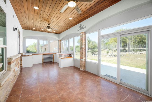 1208 Decanter Dr., New Braunfels, TX 78132