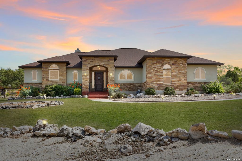 1208 Decanter Dr., New Braunfels, TX 78132