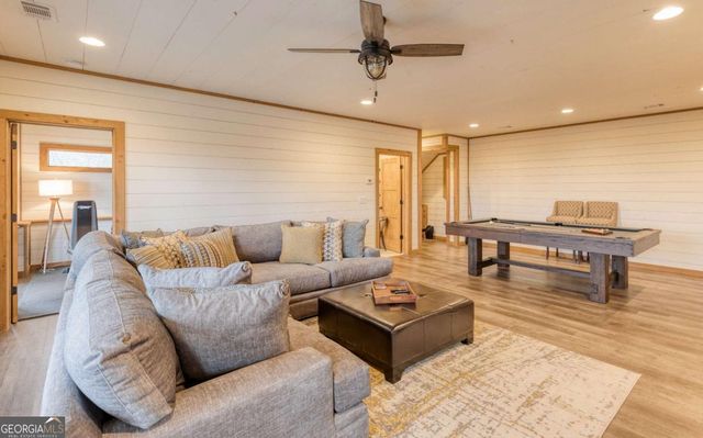 1083 Synacia Drive, Mineral Bluff, GA 30559