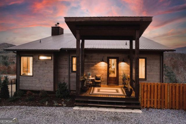 1083 Synacia Drive, Mineral Bluff, GA 30559