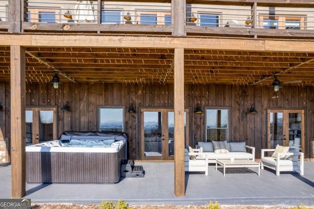 1083 Synacia Drive, Mineral Bluff, GA 30559