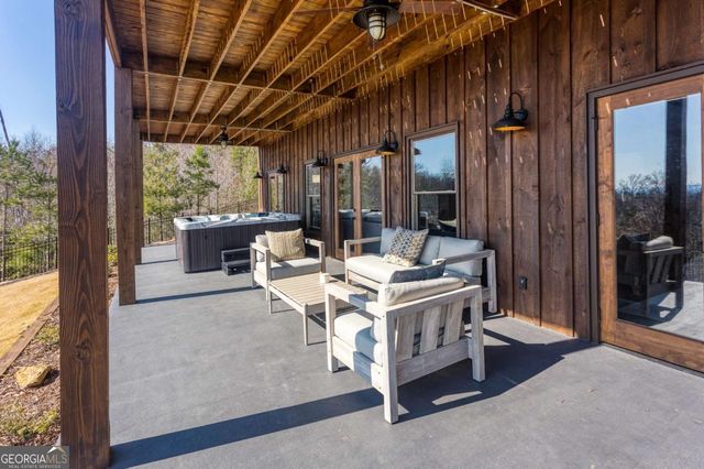 1083 Synacia Drive, Mineral Bluff, GA 30559