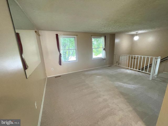 7062 MACBETH WAY, Sykesville, MD 21784