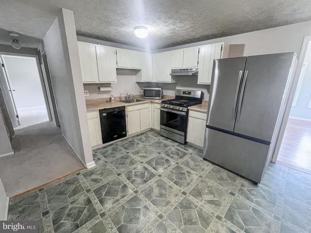 7062 MACBETH WAY, Sykesville, MD 21784