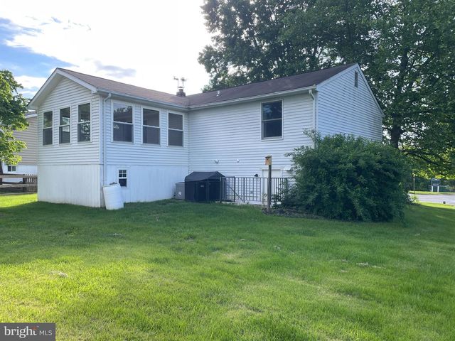 7062 MACBETH WAY, Sykesville, MD 21784