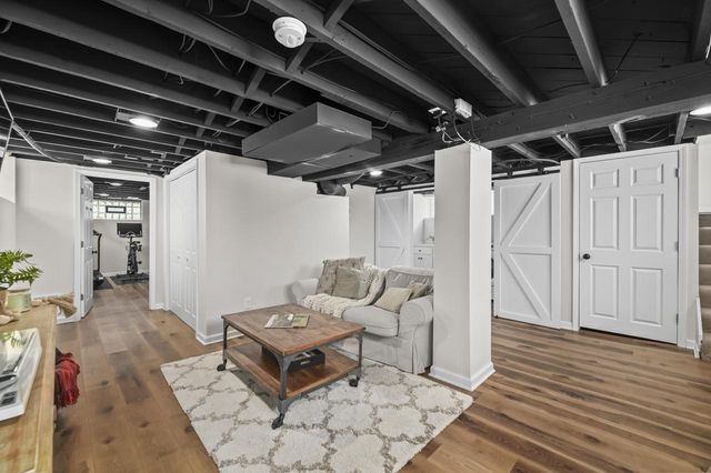 2213 N 65th STREET, Wauwatosa, WI 53213