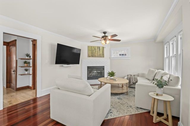 2213 N 65th STREET, Wauwatosa, WI 53213