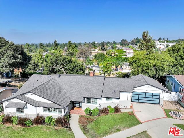 9449 Forbes Avenue, Los Angeles, CA 91343