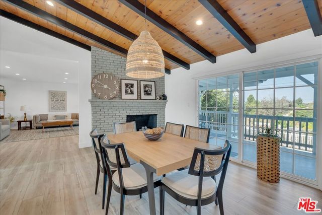 9449 Forbes Avenue, Los Angeles, CA 91343