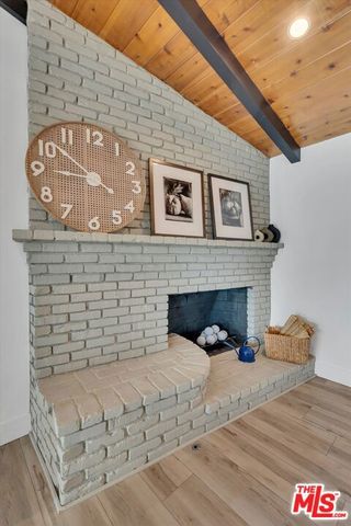 9449 Forbes Avenue, Los Angeles, CA 91343