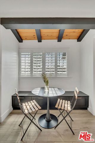 9449 Forbes Avenue, Los Angeles, CA 91343