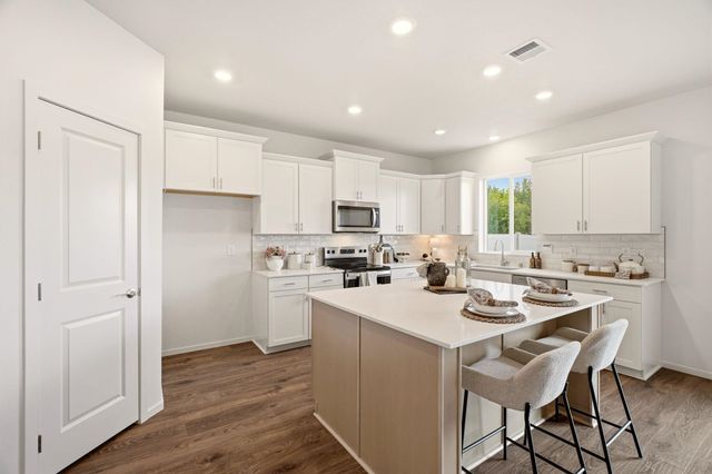 14518 E 26th Ave, Spokane Valley, WA 99037