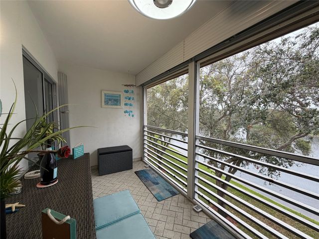 2304 Lucaya Lane L4, Coconut Creek, FL 33066