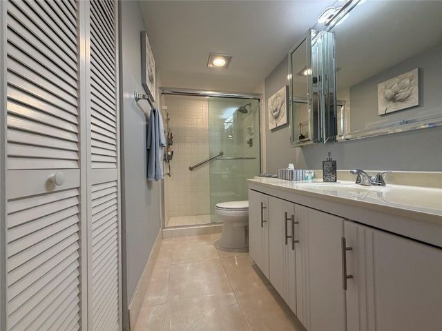 2304 Lucaya Lane L4, Coconut Creek, FL 33066