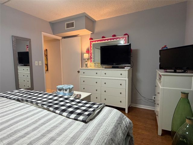 2304 Lucaya Lane L4, Coconut Creek, FL 33066