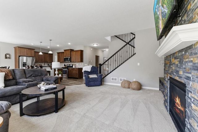 4596 Landings Way, Minnetrista, MN 55375