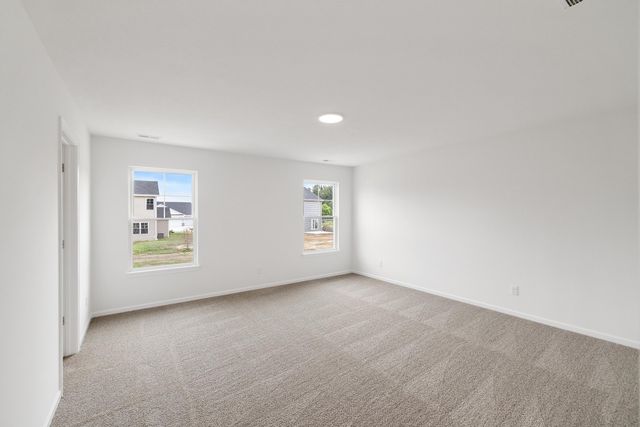 3756 Wild Grove Way, Valparaiso, IN 46385