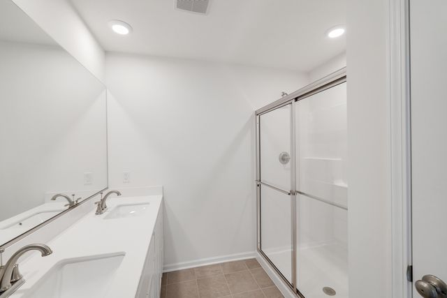 3756 Wild Grove Way, Valparaiso, IN 46385