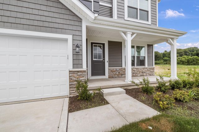 3756 Wild Grove Way, Valparaiso, IN 46385