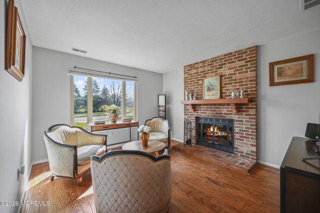 19 Plymouth Lane, Manalapan, NJ 07726