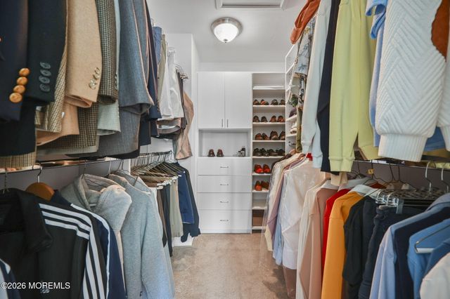 19 Plymouth Lane, Manalapan, NJ 07726