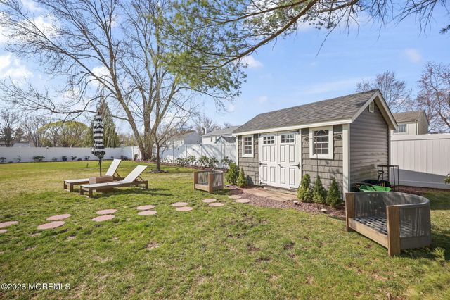 19 Plymouth Lane, Manalapan, NJ 07726