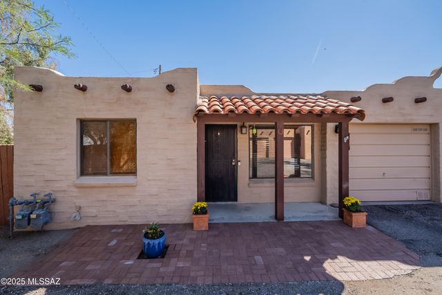 933 E Mesquite Drive, Tucson, AZ 85719