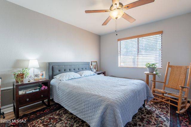 933 E Mesquite Drive, Tucson, AZ 85719